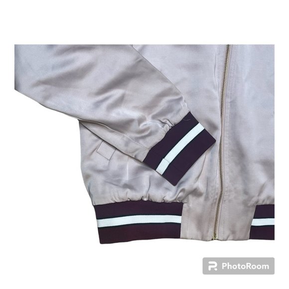 Aritiza Babaton baby pink satin Forbes bomber / baseball jacket - EUC Si… - Picture 3 of 8